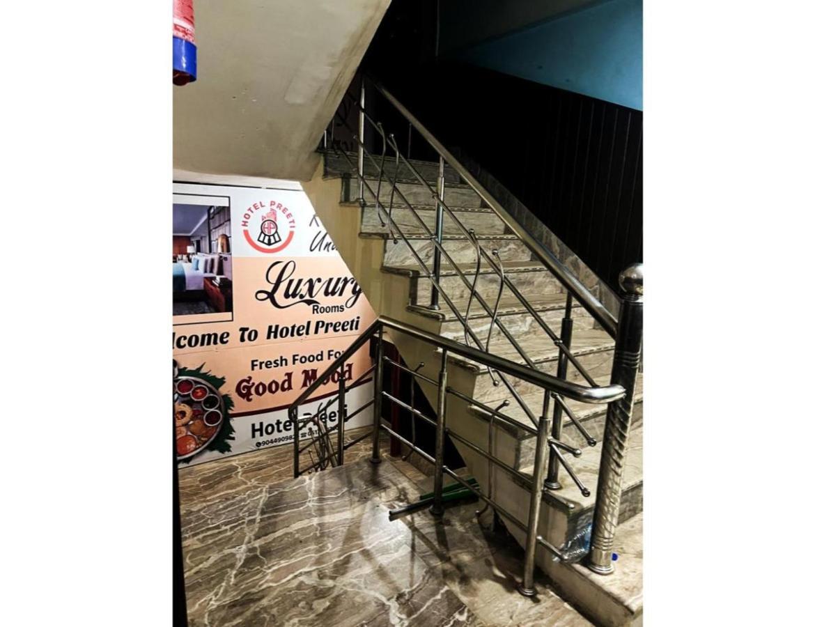 Hotel Preeti,Lalitpur 외부 사진